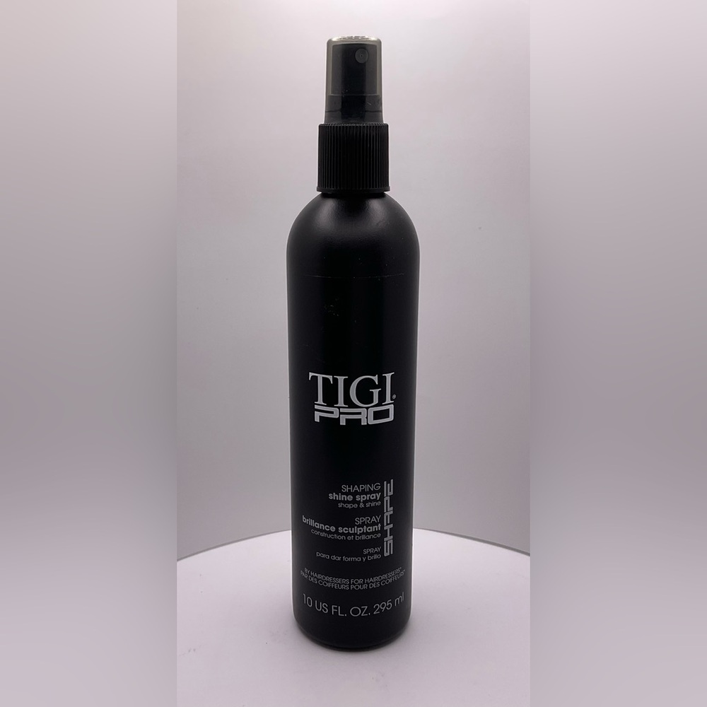 TIGI PRO Shaping Shine Spray For Hairdressers